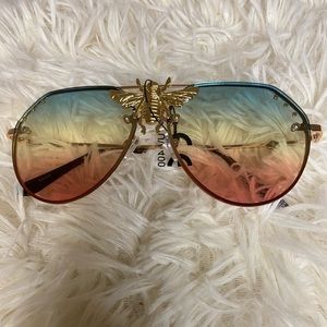 Sunrise BEE SEXY shades